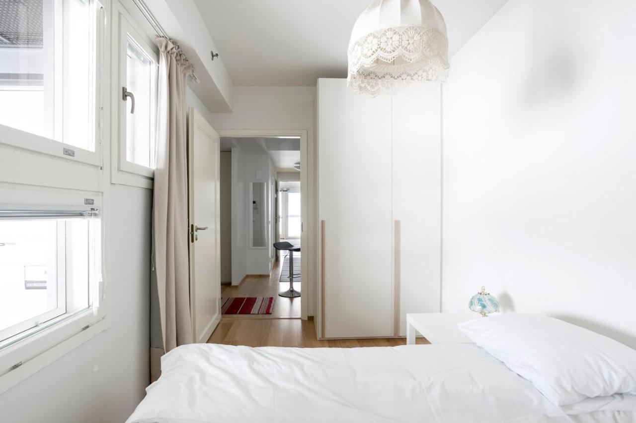 2Ndhomes Cozy 1Br Apartment With Balcony By The Central Station Helsinki Kültér fotó